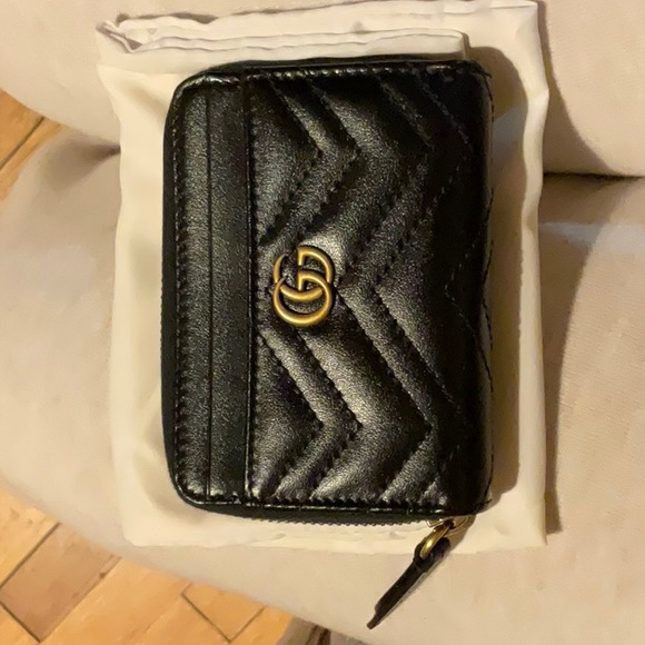 Gucci GG Marmont Matelassé Zip Card Case - Picture 3 of 9